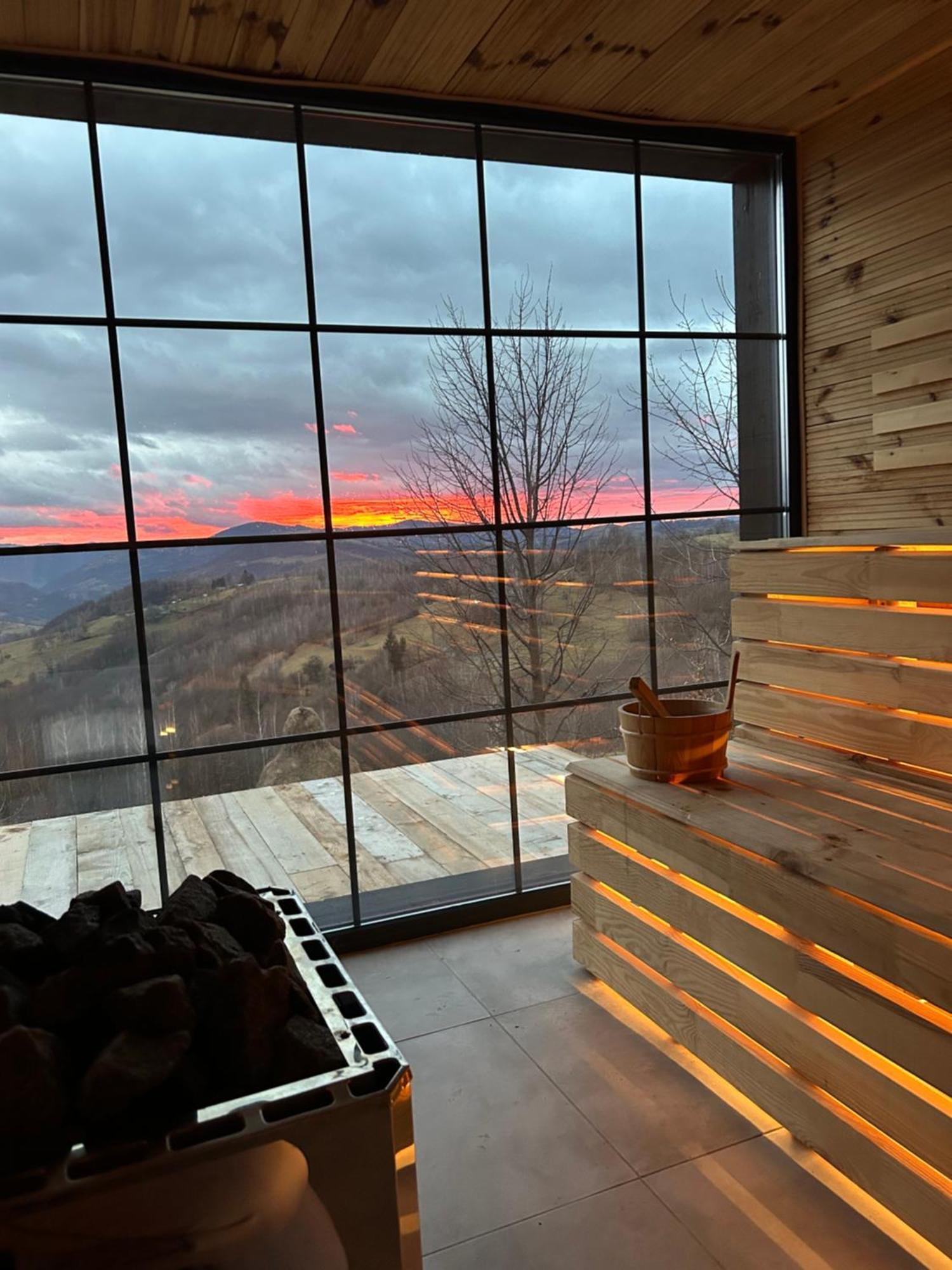Hilltop Munteni Dış mekan fotoğraf